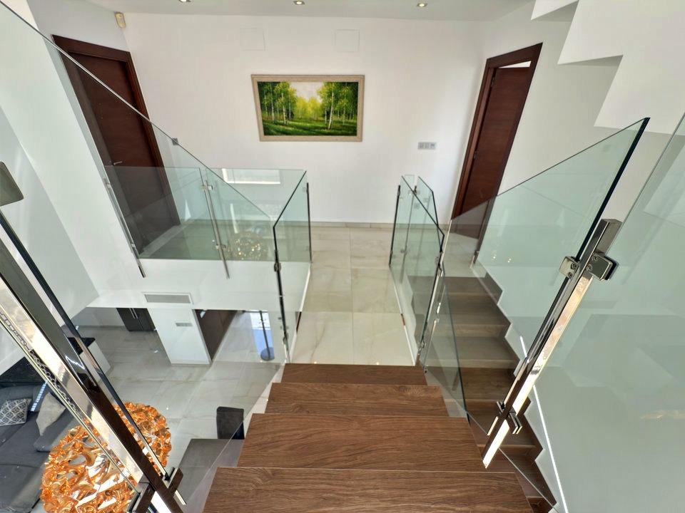 Villa zum verkauf in Orihuela Costa