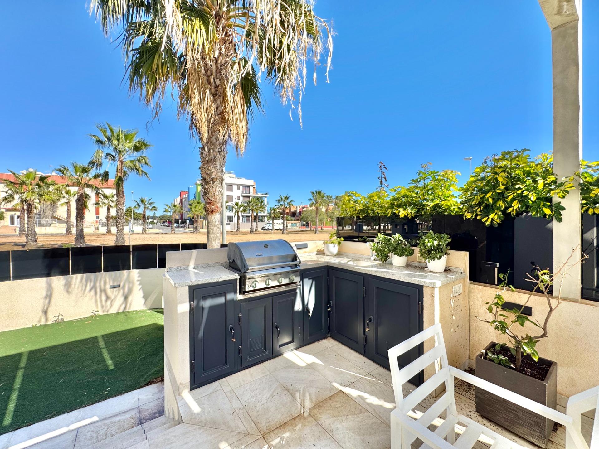 Villa zum verkauf in Orihuela Costa