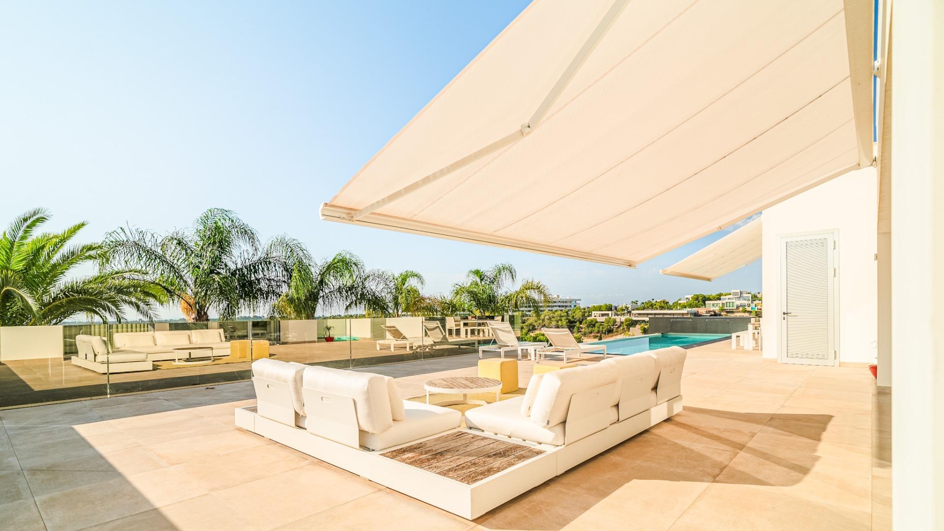 Villa en venta en Orihuela