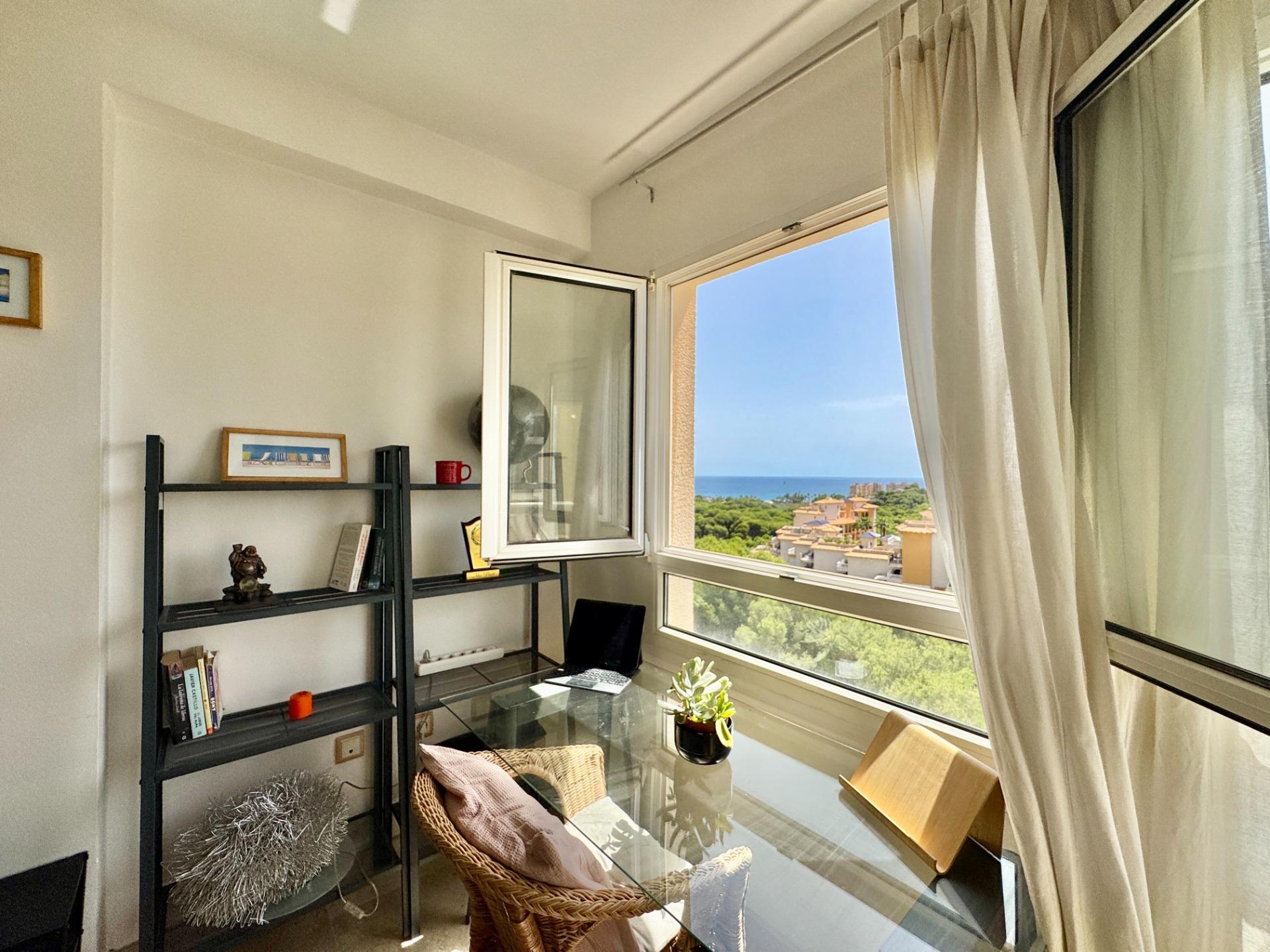Apartamento en venta en Orihuela Costa