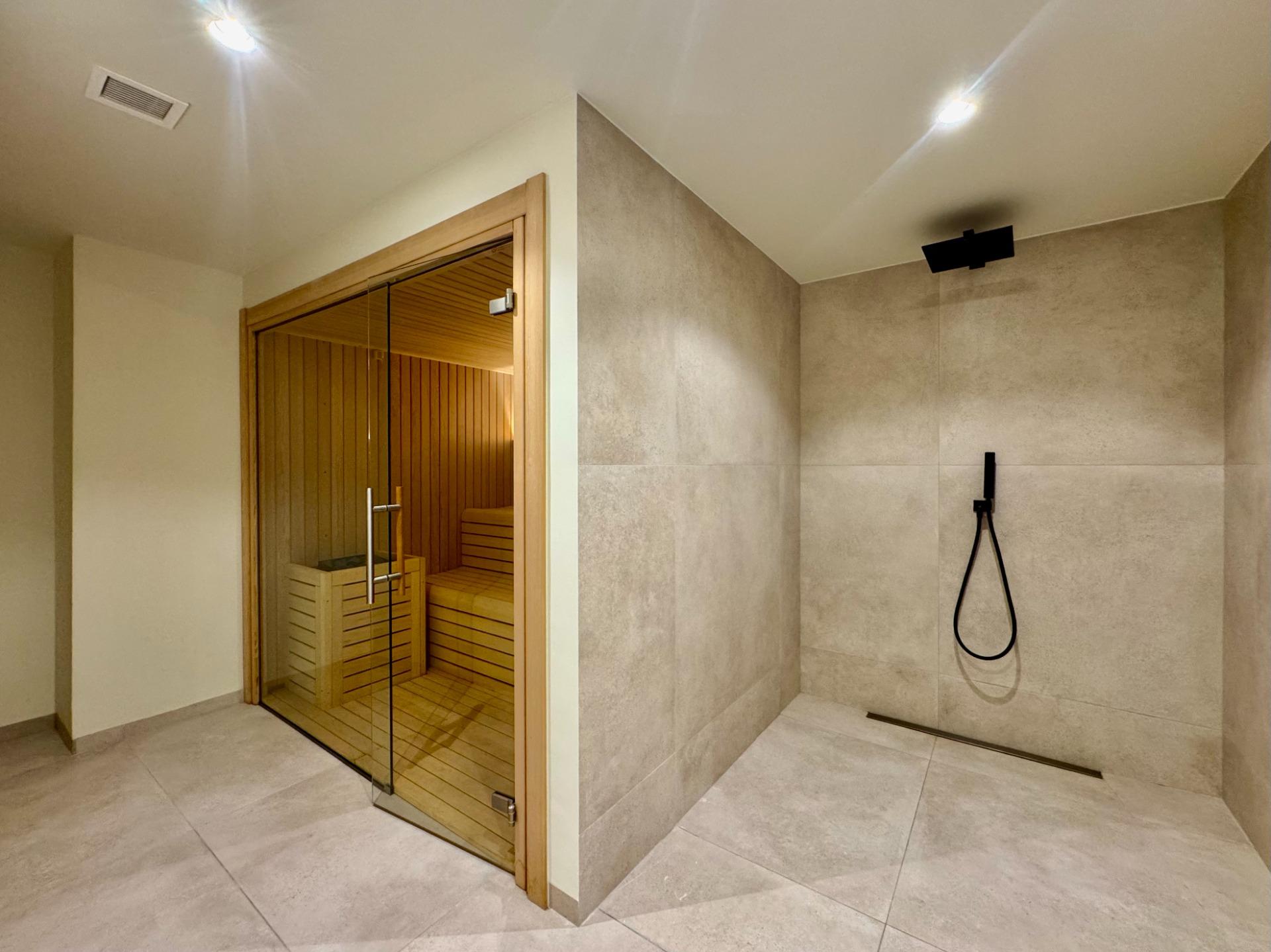 Villa en venta en Orihuela