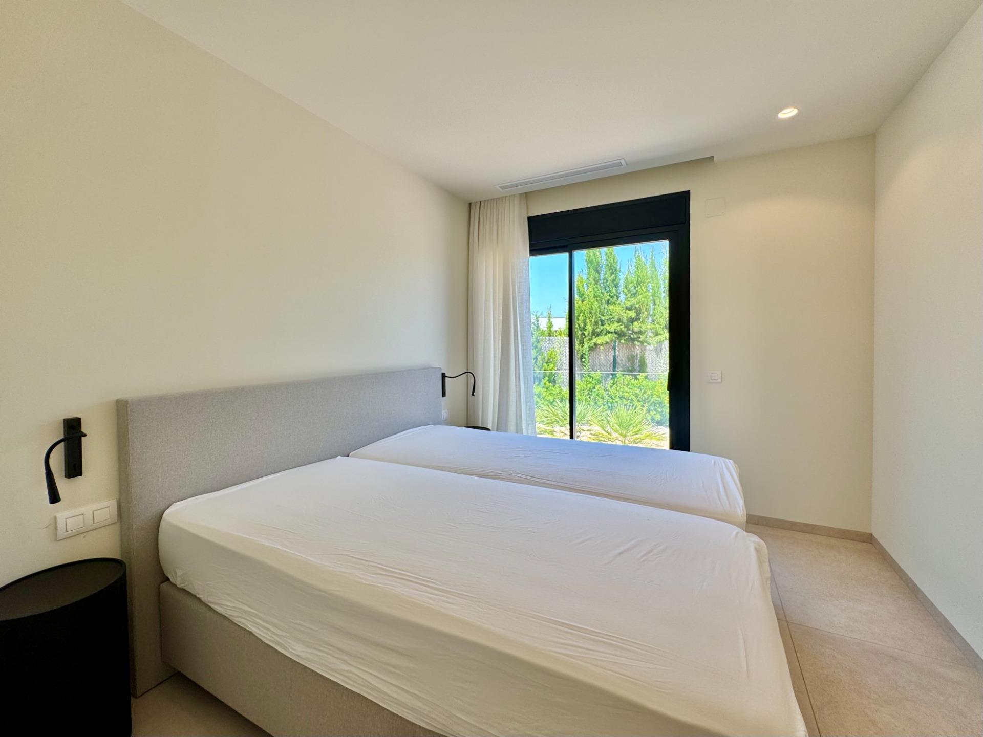 Villa en venta en Orihuela