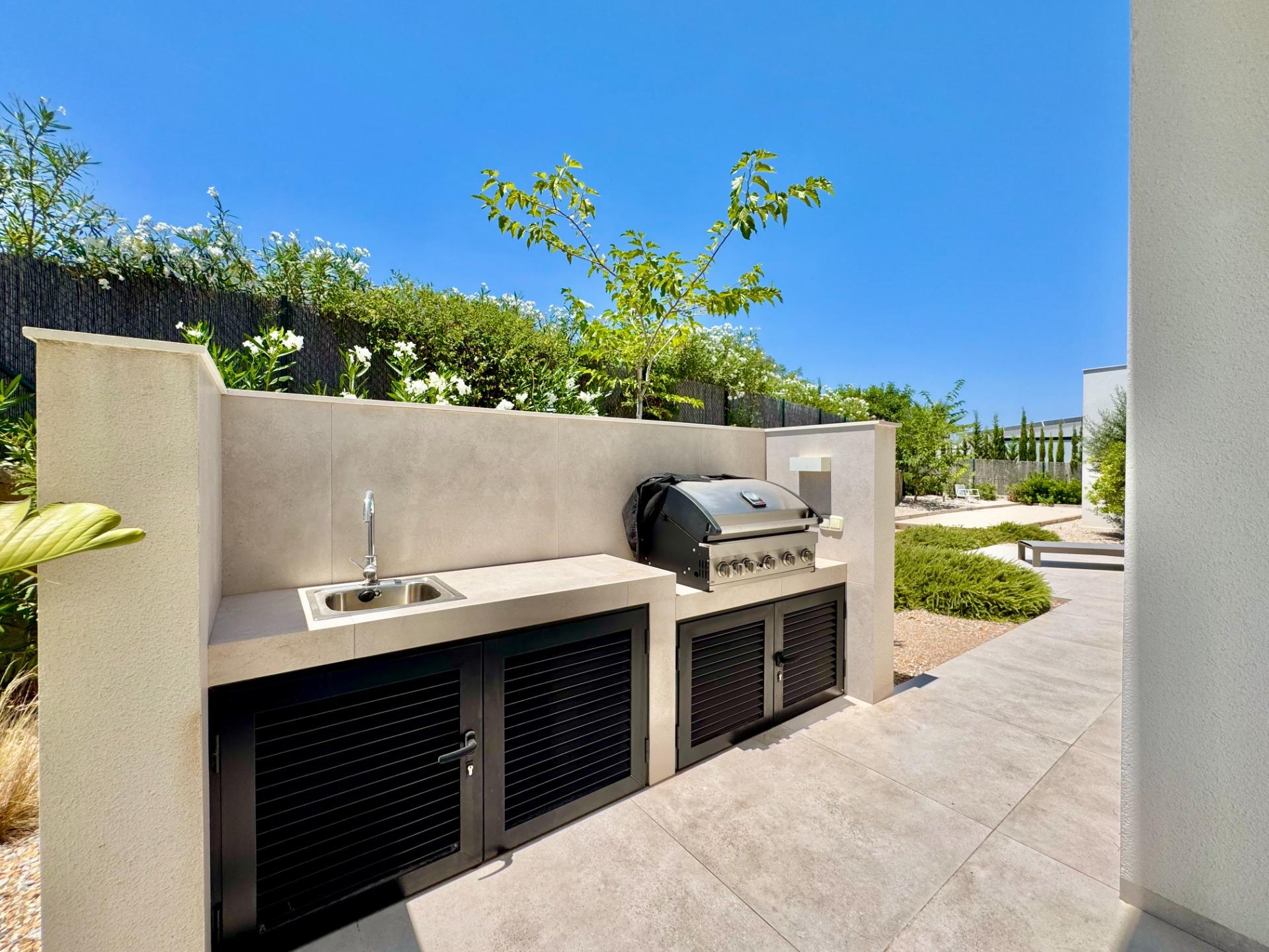 Villa en venta en Orihuela