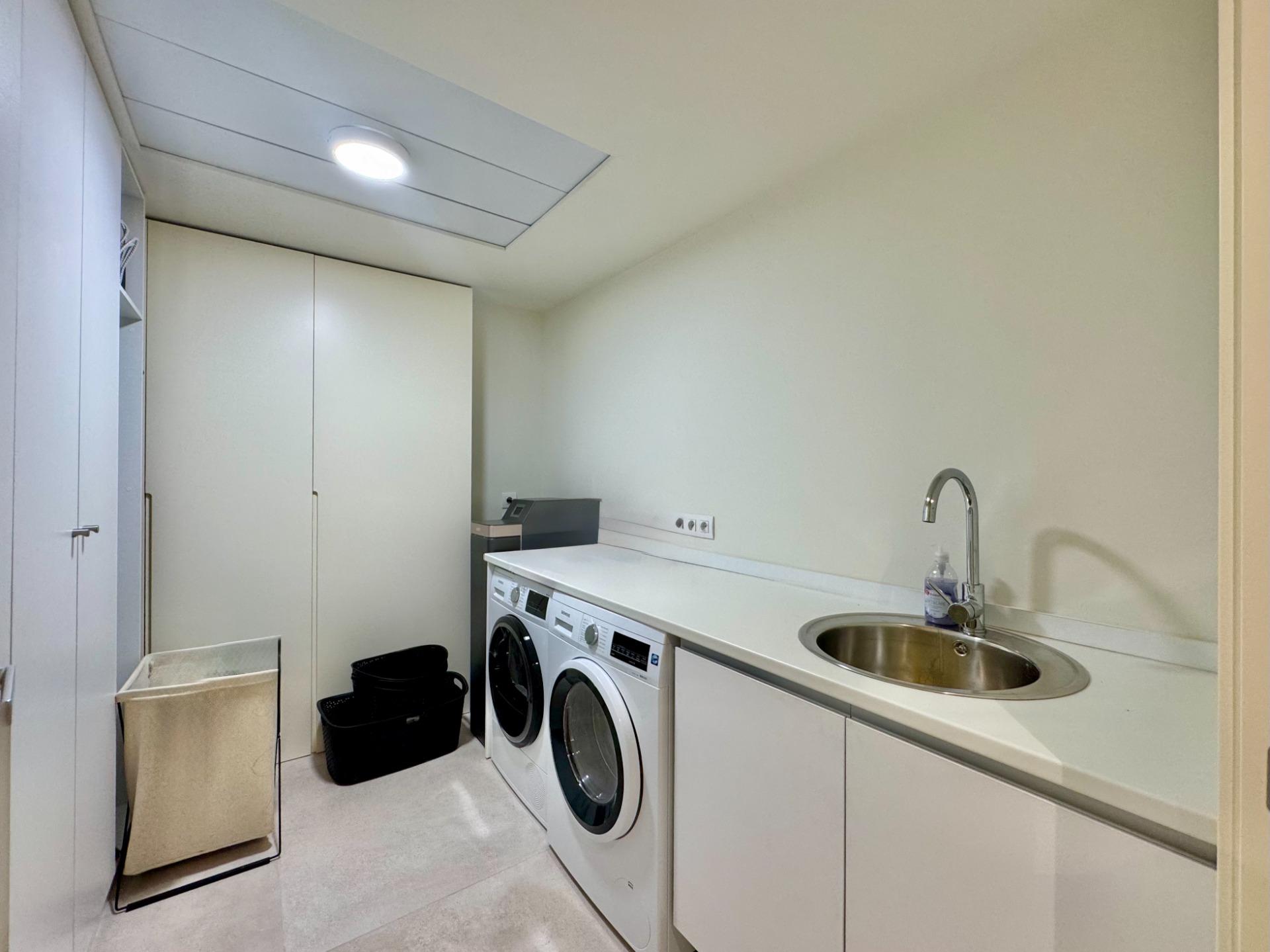 Villa en venta en Orihuela