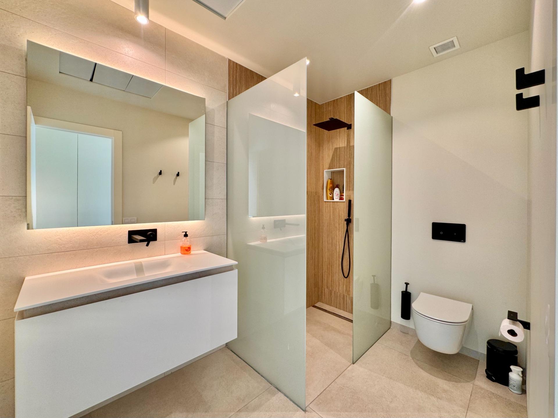 Villa en venta en Orihuela
