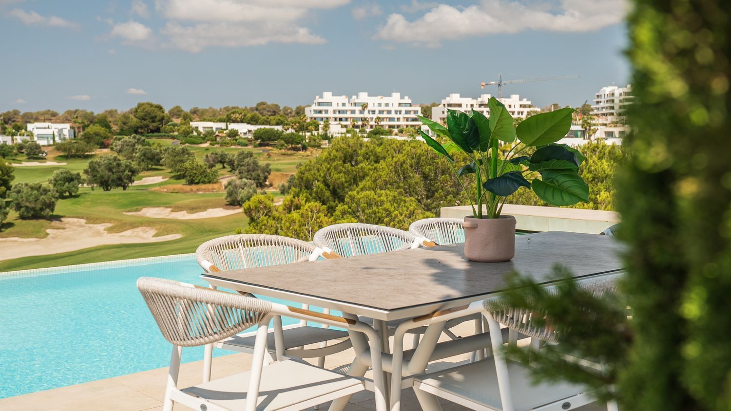 Villa en venta en Orihuela
