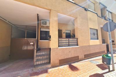 Lägenhet till salu i Guardamar del Segura
