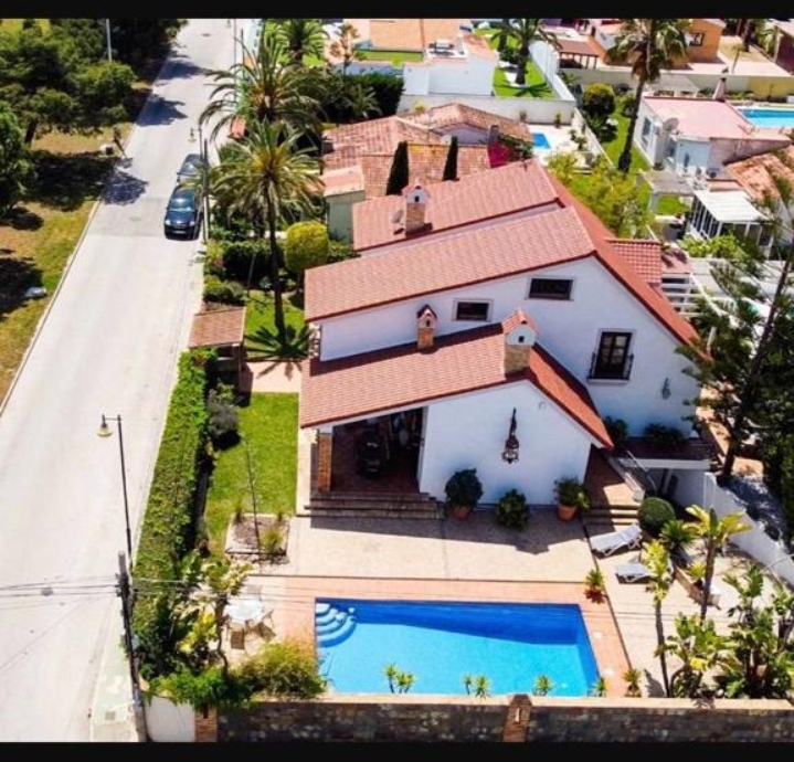 Vila en venda in Torrevieja