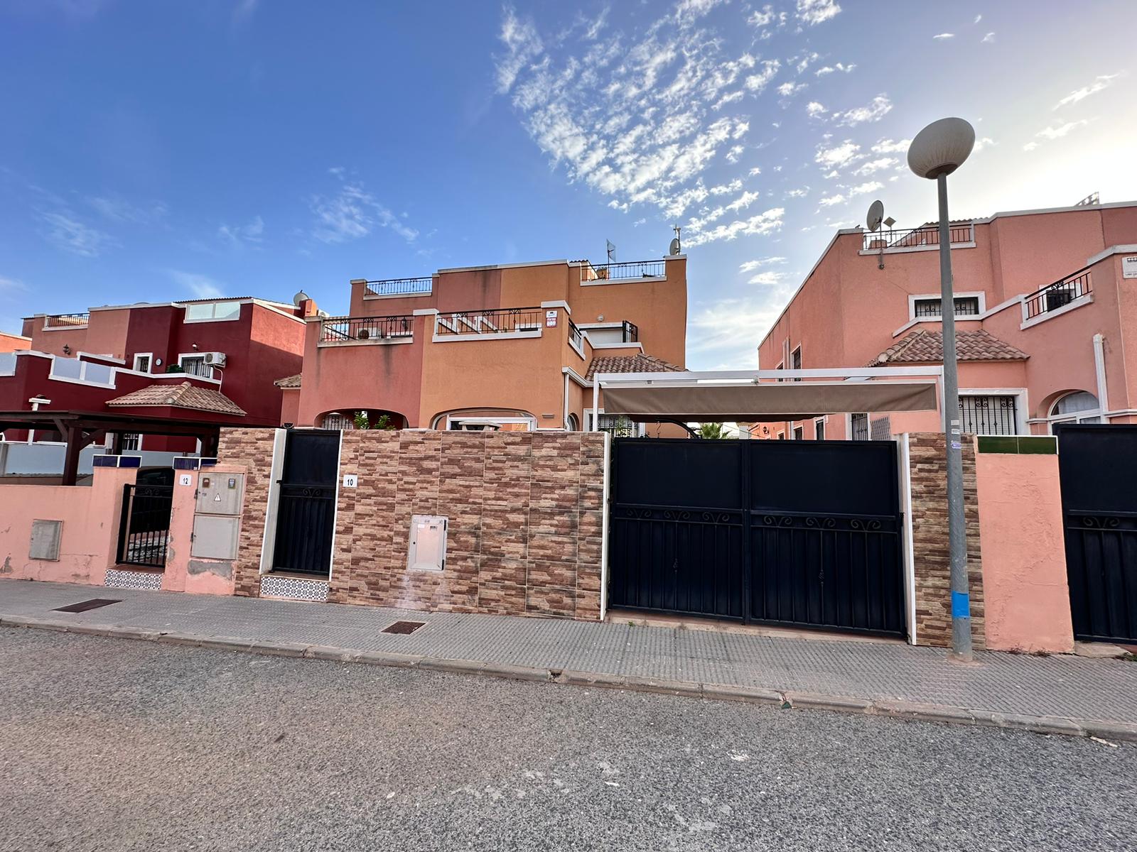 Duplex for sale in Los Montesinos