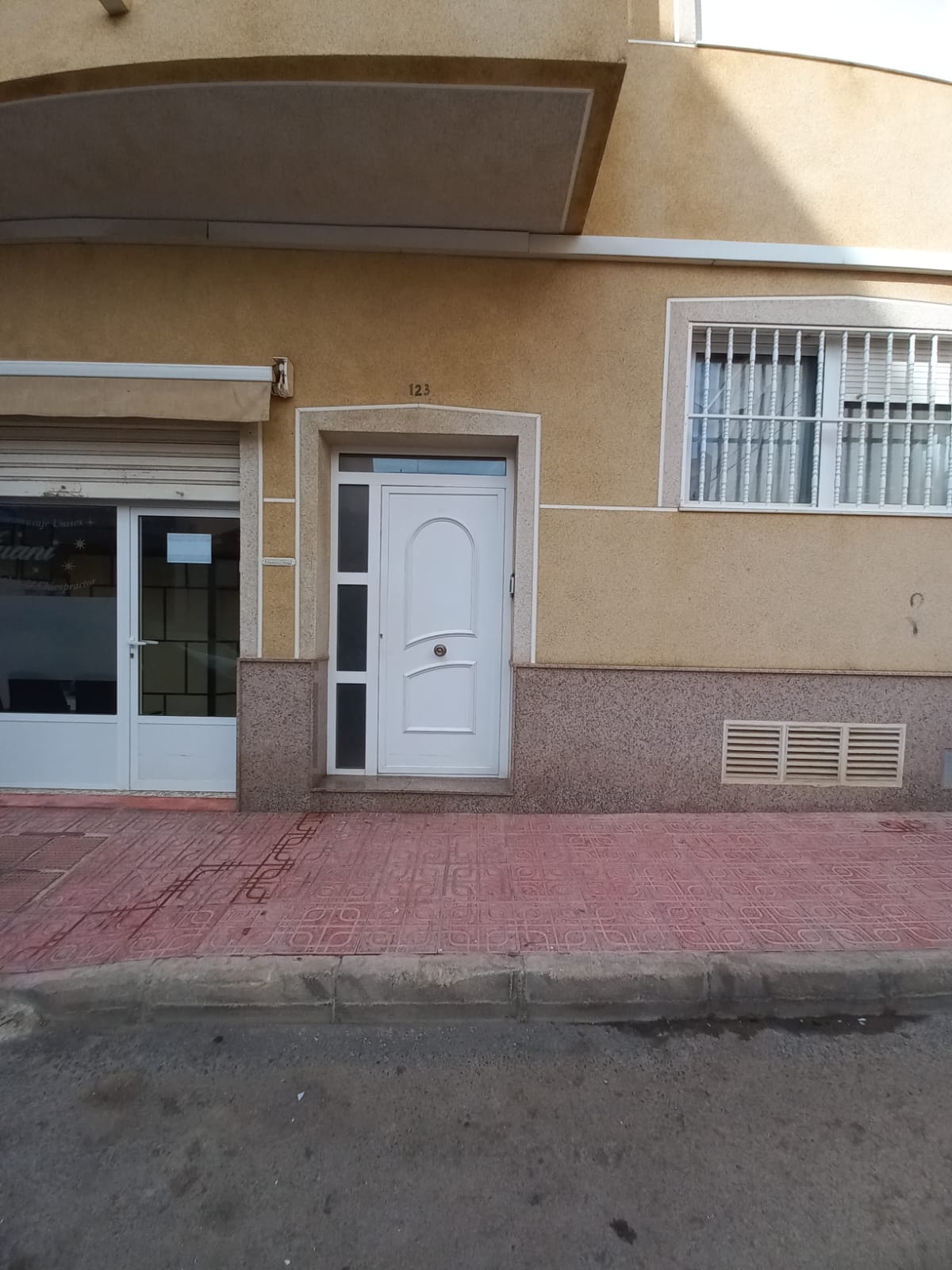 Edificio in vendita a Torrevieja
