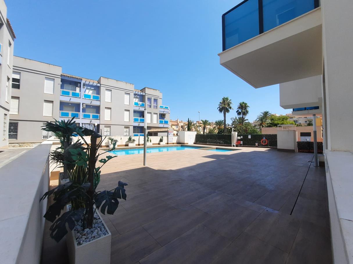 Apartment for sale in Torrevieja