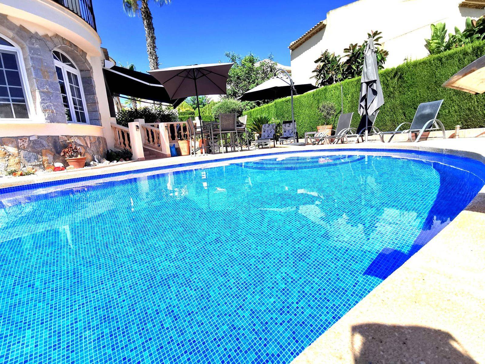 Villa te koop in Orihuela Costa