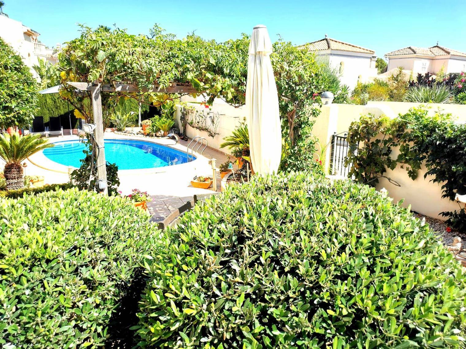 别墅 出售 在 Orihuela Costa