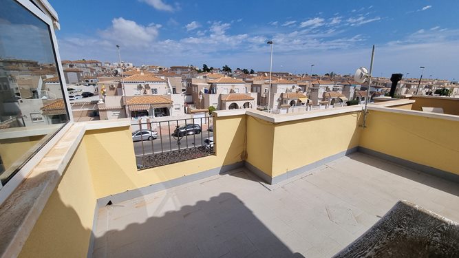 Duplex, 2 våningar till salu i Torrevieja