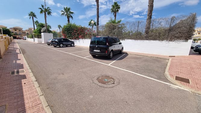 Duplex, 2 våningar till salu i Torrevieja