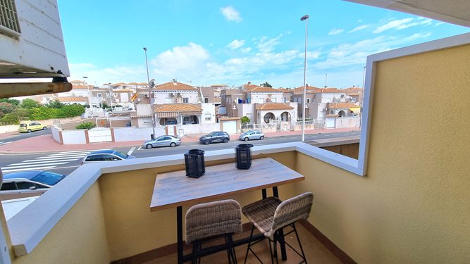 Duplex, 2 våningar till salu i Torrevieja