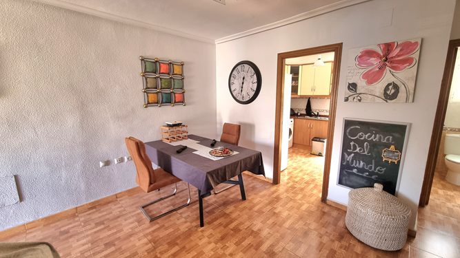 Duplex, 2 våningar till salu i Torrevieja