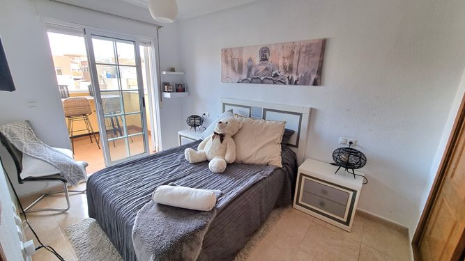 Duplex, 2 våningar till salu i Torrevieja