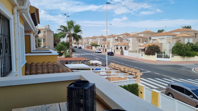 Duplex, 2 våningar till salu i Torrevieja