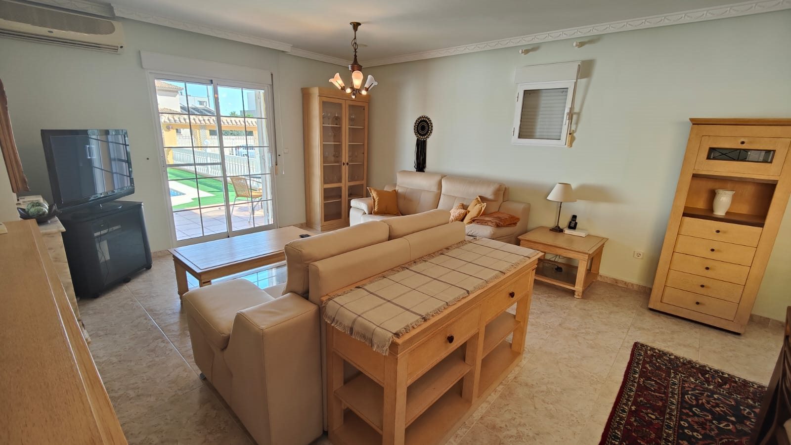 Villa til salg i Orihuela Costa