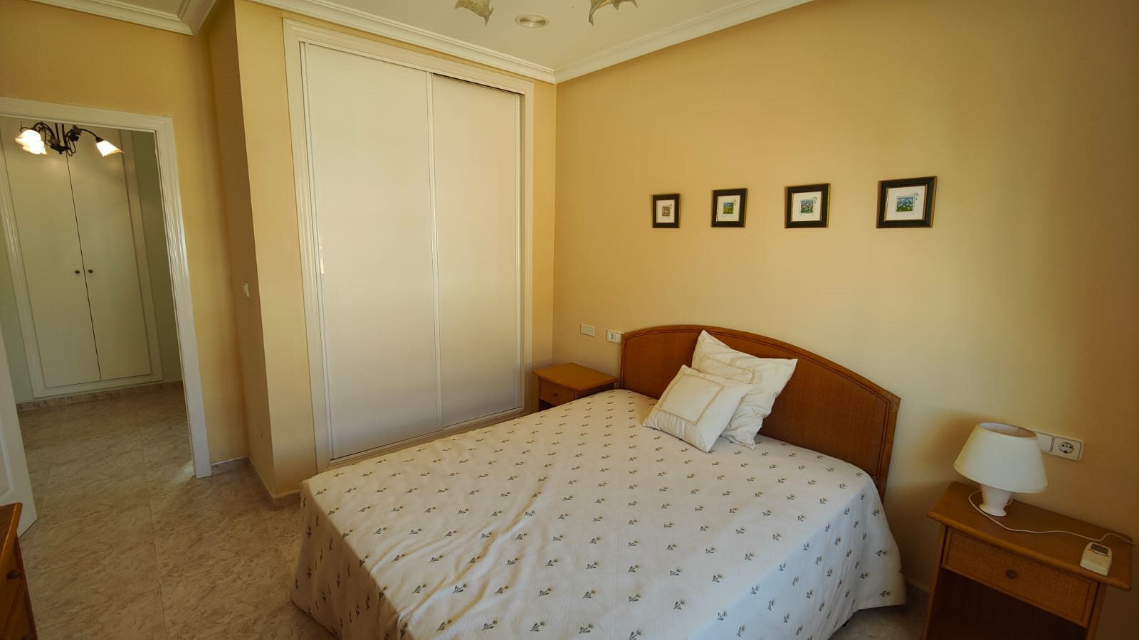 Villa en venta en Orihuela Costa