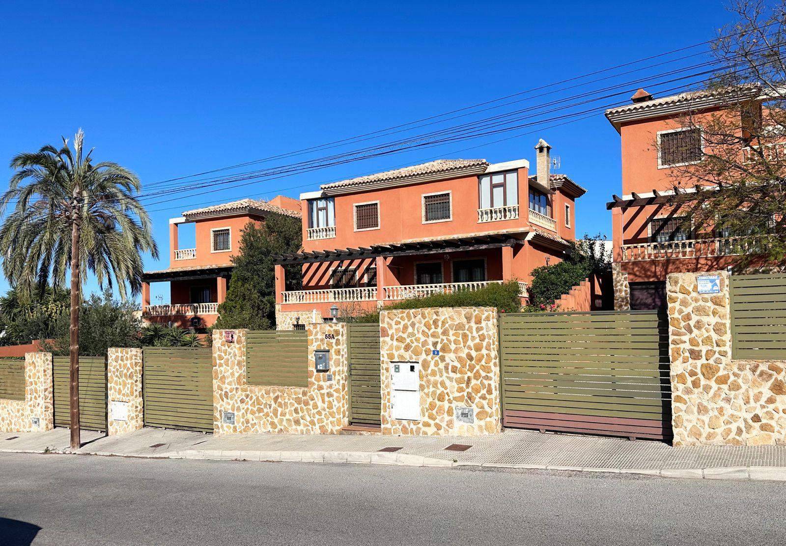 Villa en venta en Torrevieja