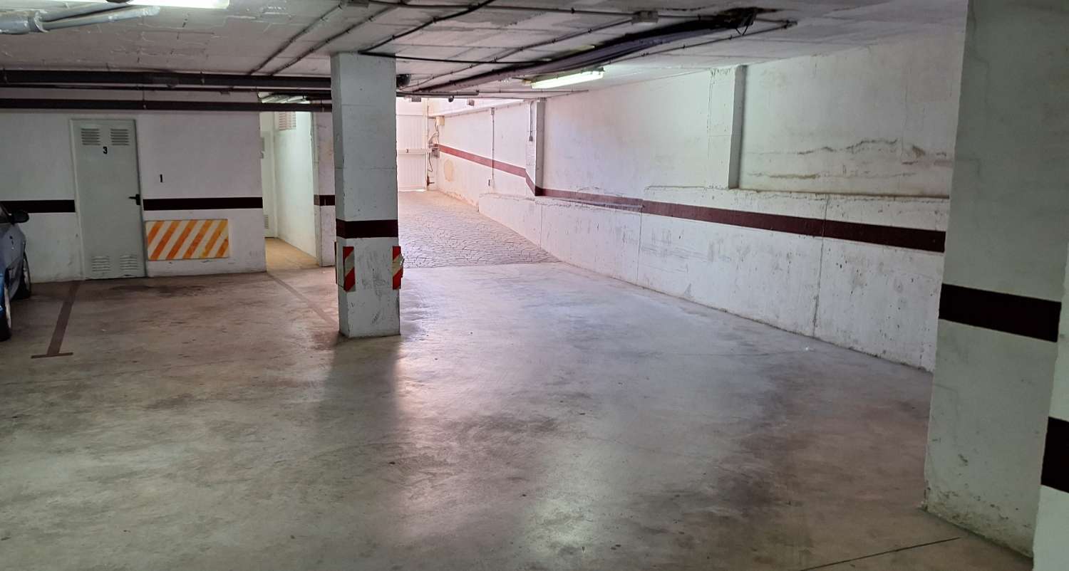 Garage te koop in Centro (Torrevieja)