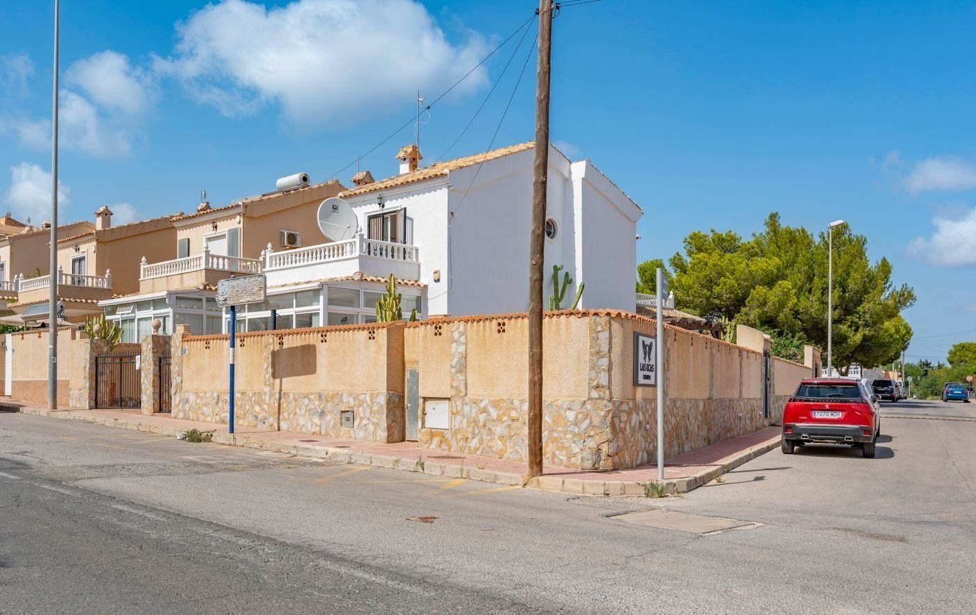 Villa till salu i Orihuela Costa