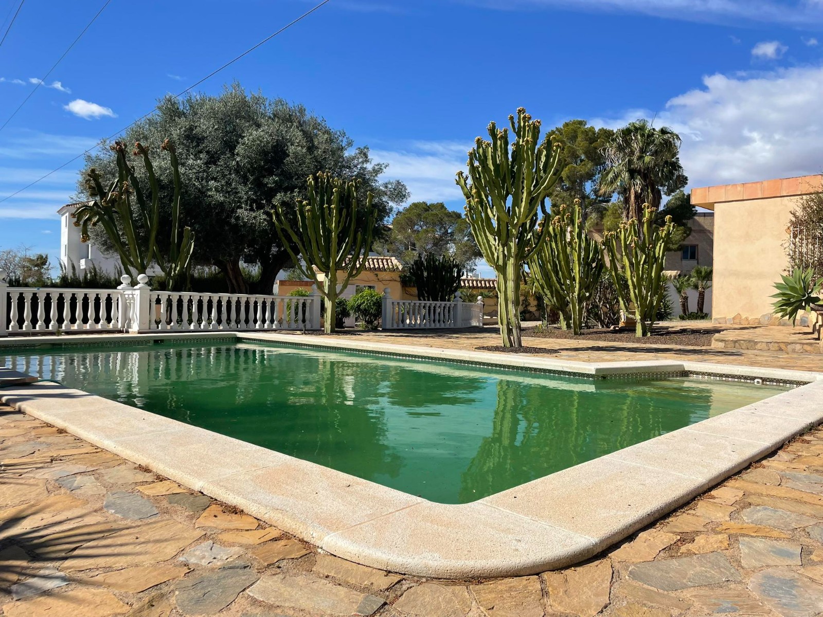 Villa en venta en Orihuela Costa