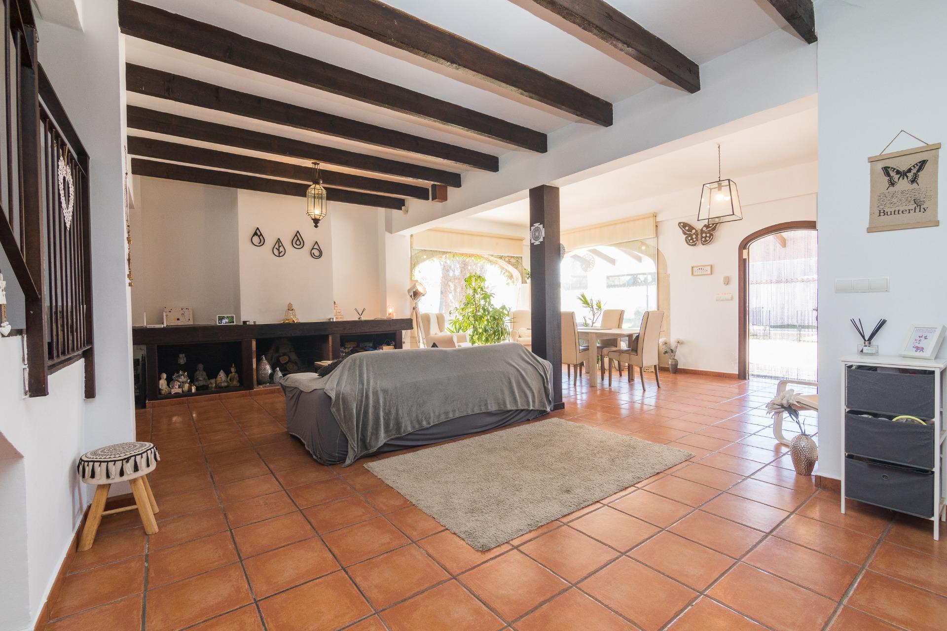 Villa for sale in Santa Pola