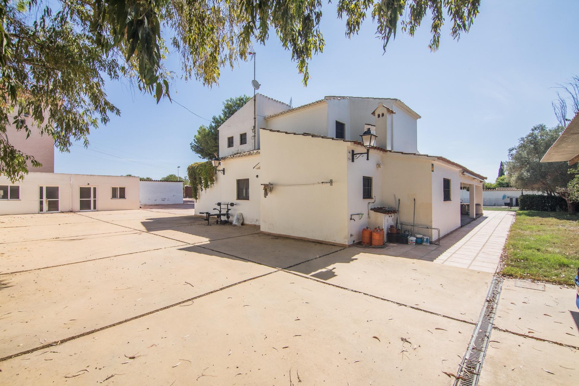 Villa for sale in Santa Pola