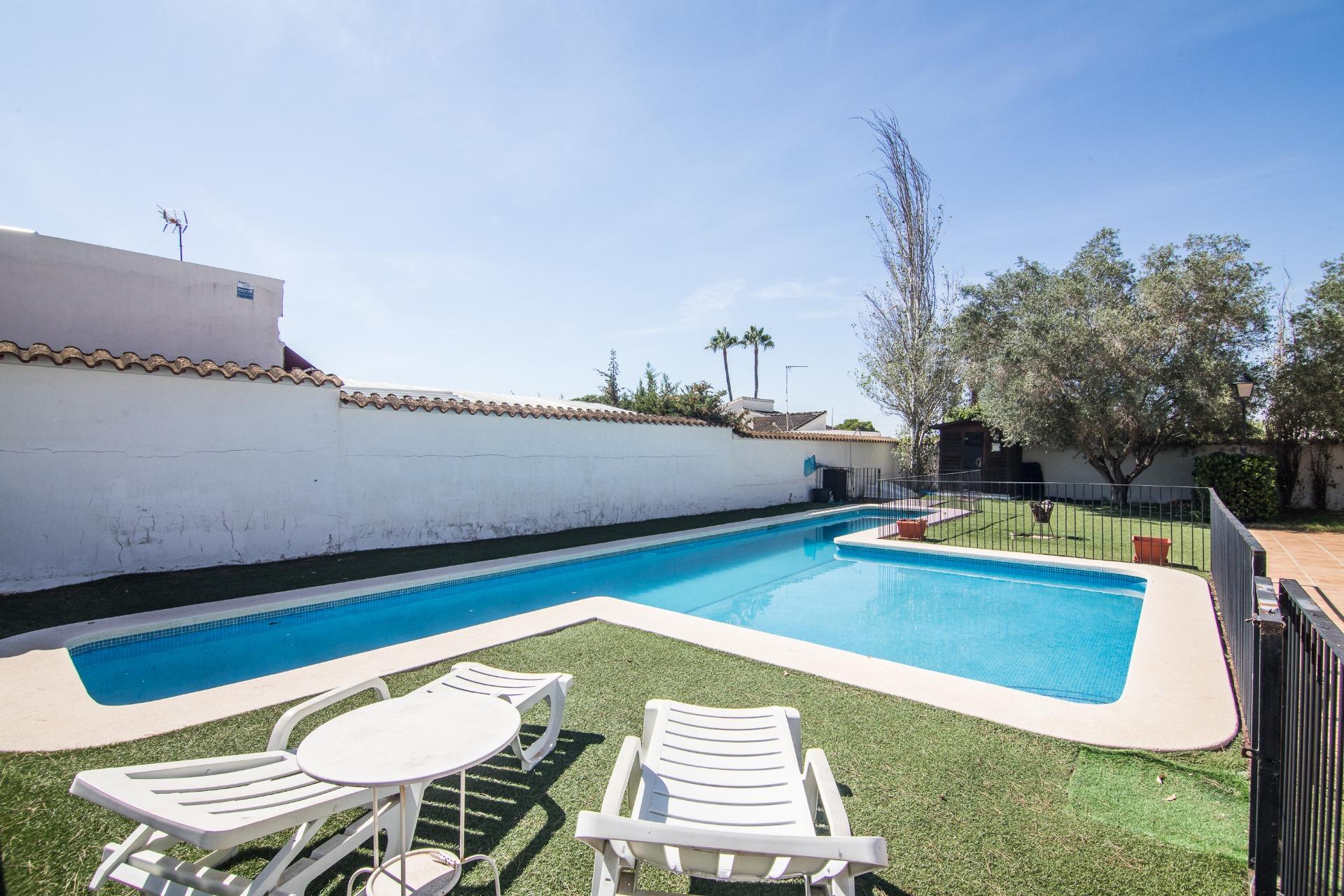 Villa for sale in Santa Pola