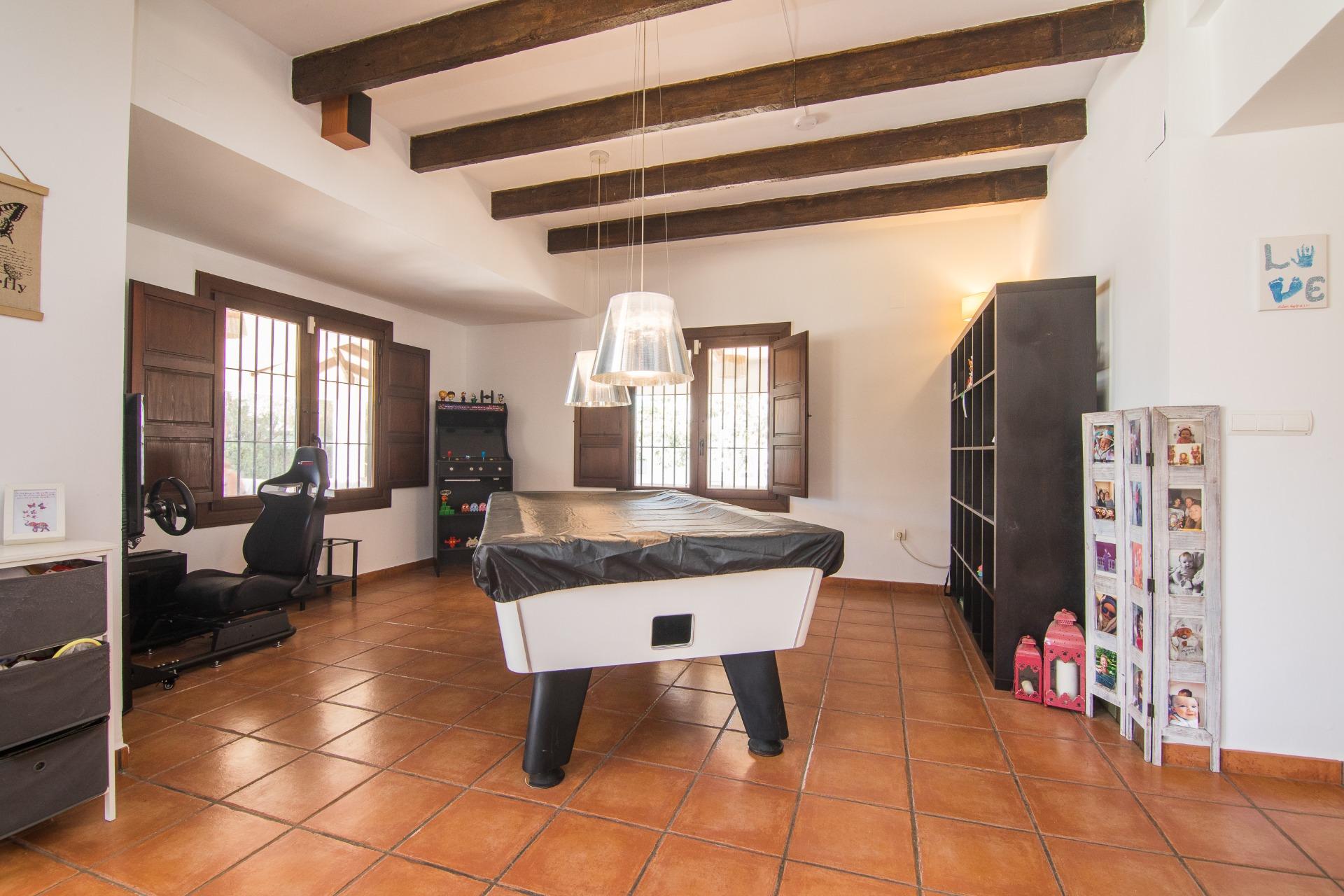 Villa for sale in Santa Pola