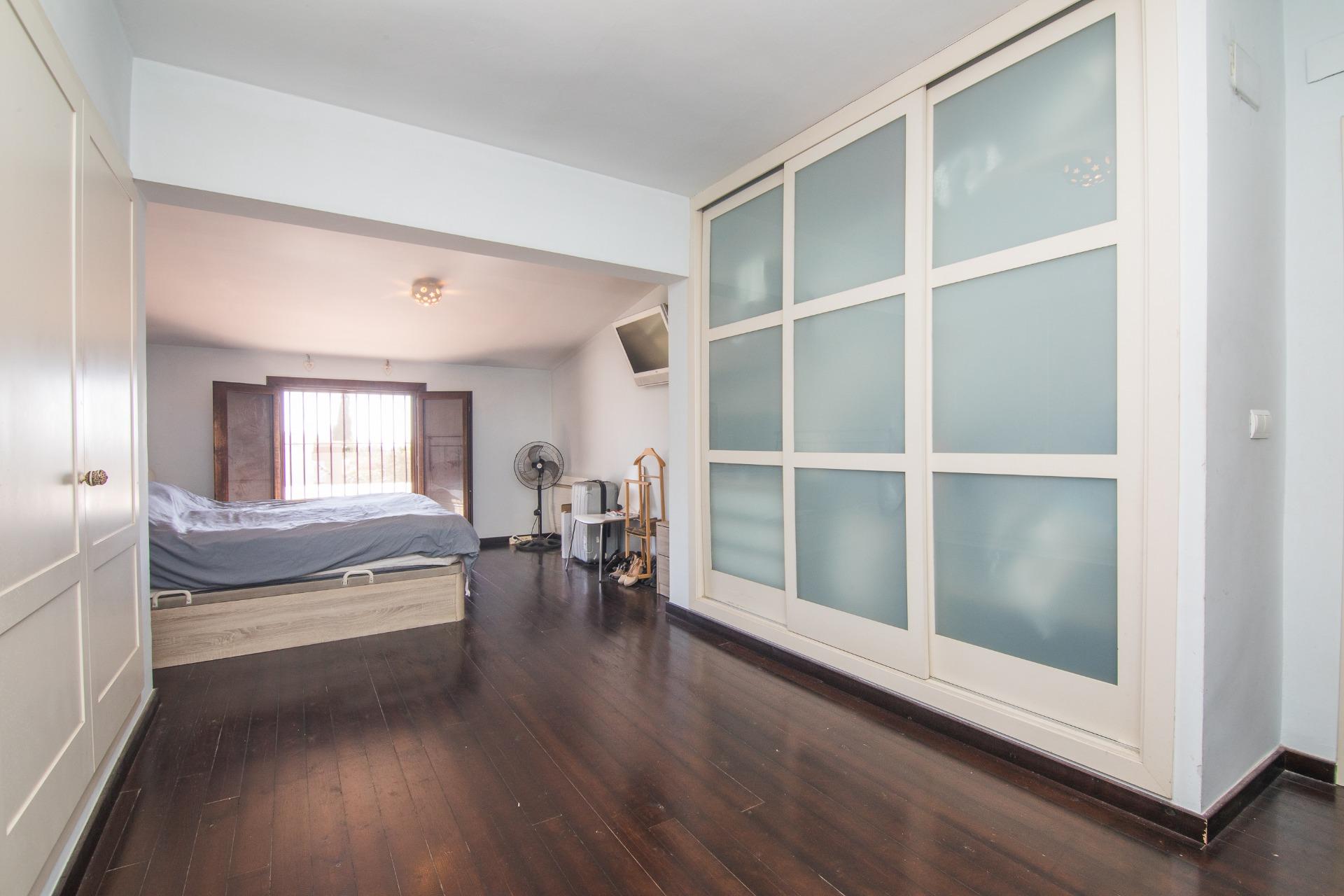 Villa for sale in Santa Pola