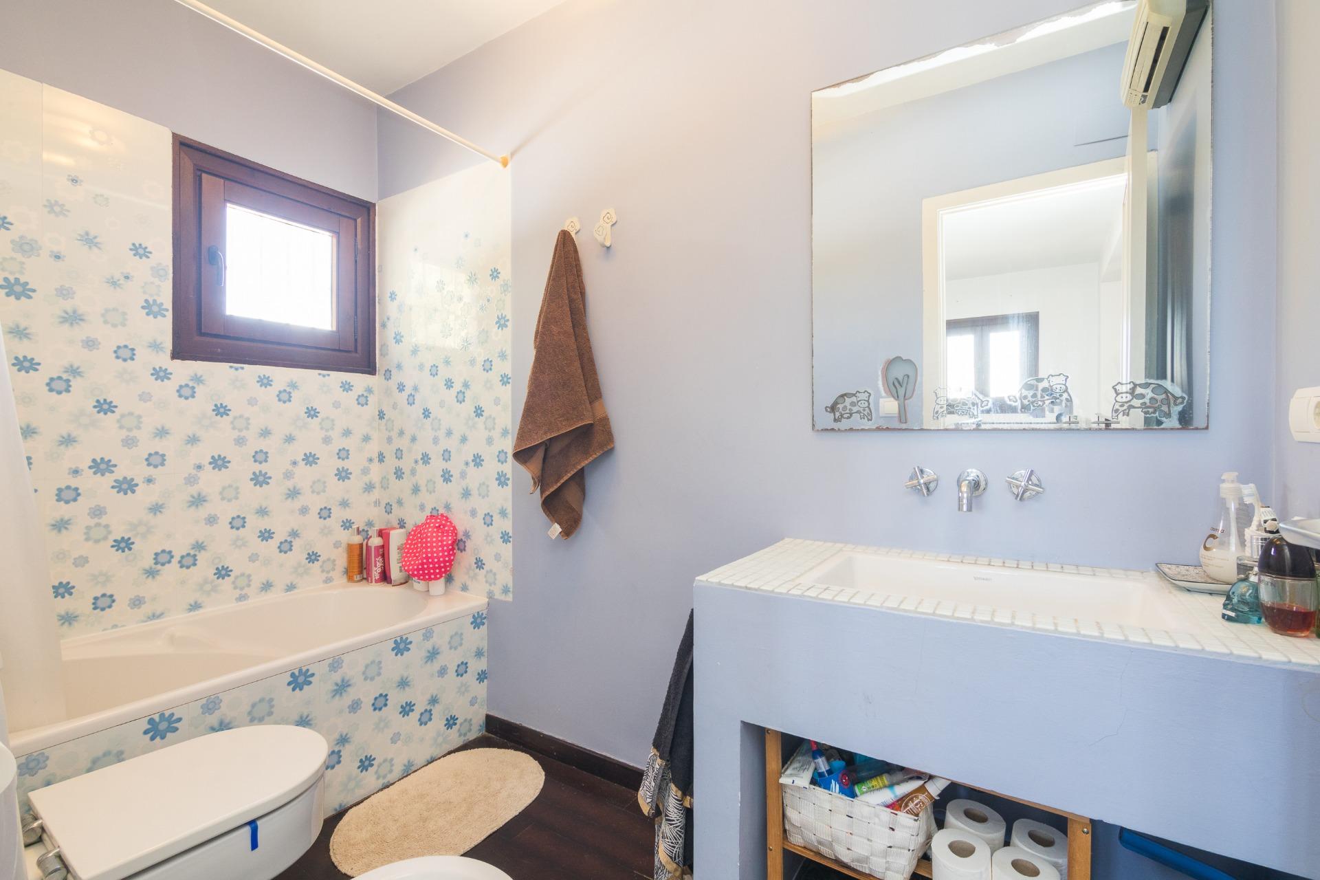 Villa for sale in Santa Pola