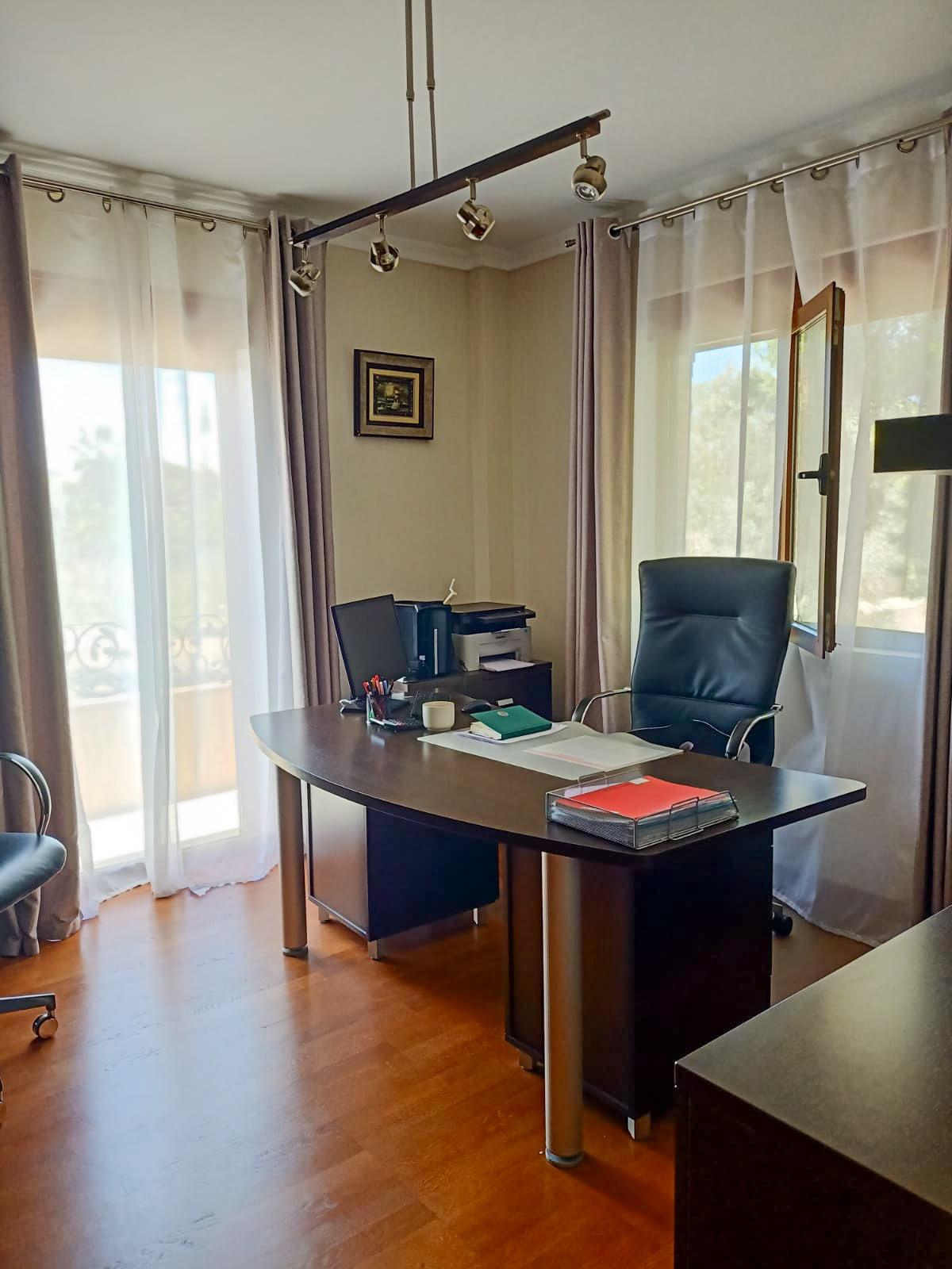 Villa for sale in Rojales