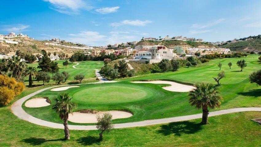 Villa for sale in Rojales