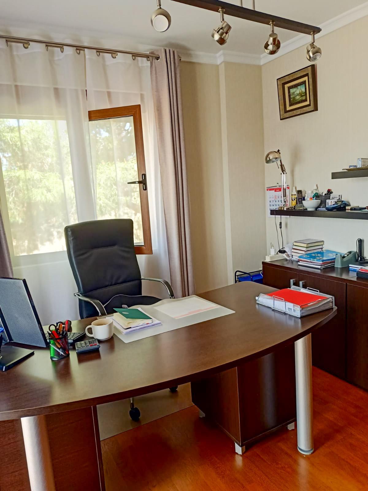 Villa for sale in Rojales