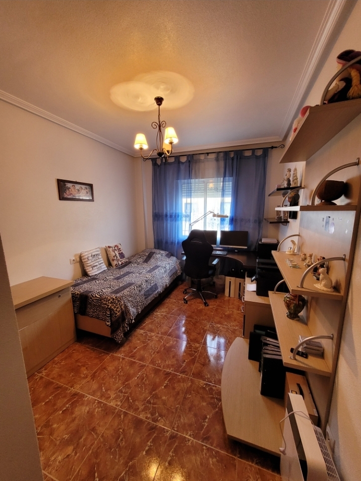 Duplexa salgai in Orihuela