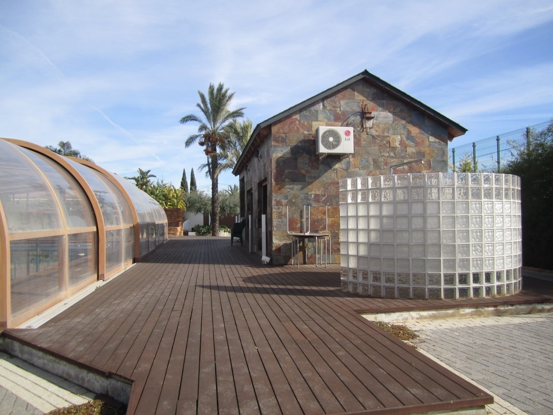 Villak salgai in Los Montesinos