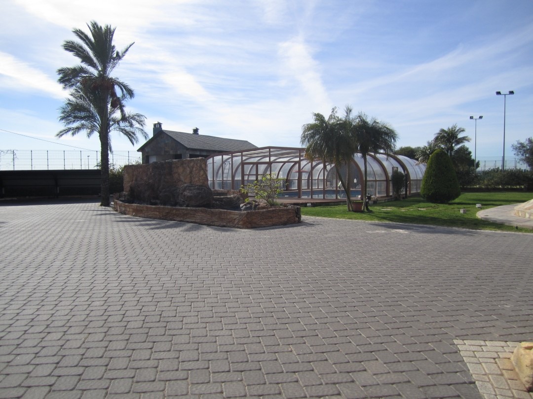 Villak salgai in Los Montesinos