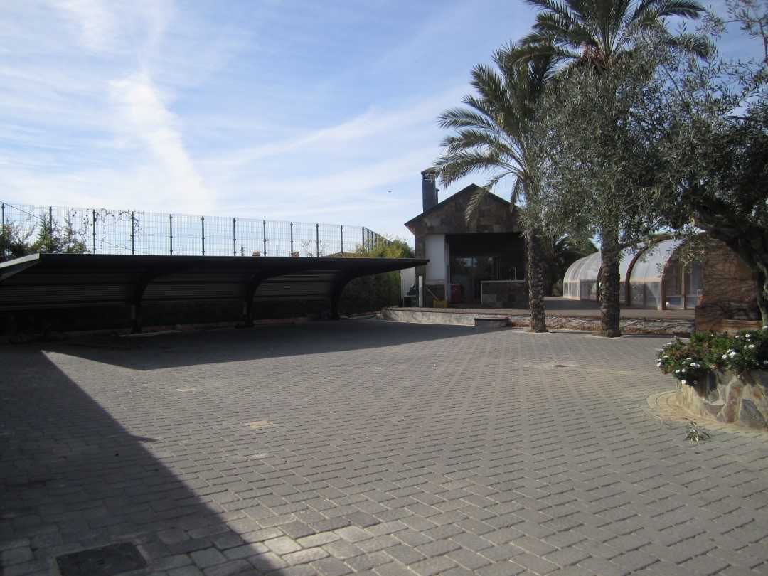 Villak salgai in Los Montesinos