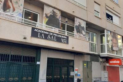 شقة للبيع في Torrevieja