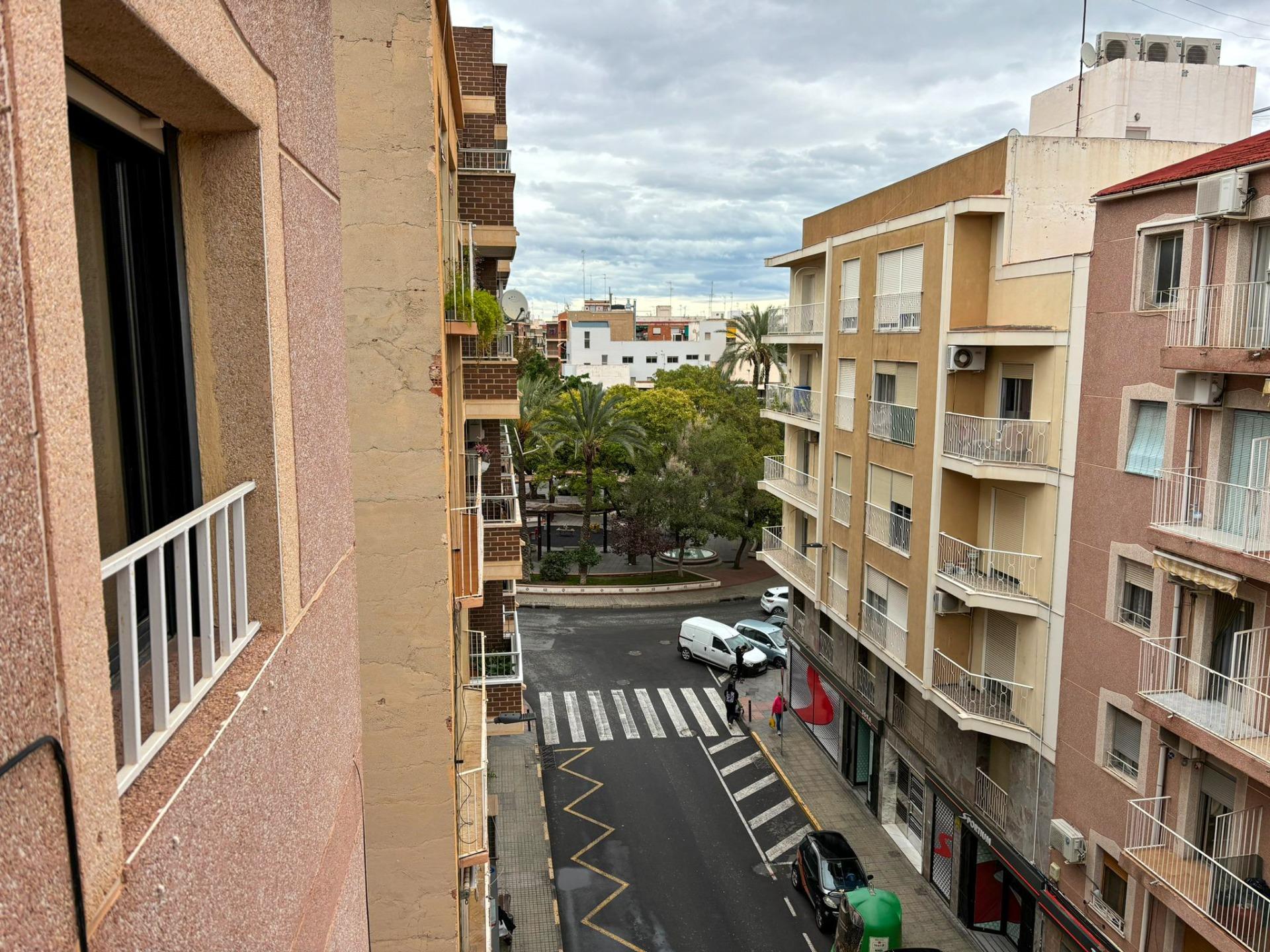 مسطحة للبيع في Elche