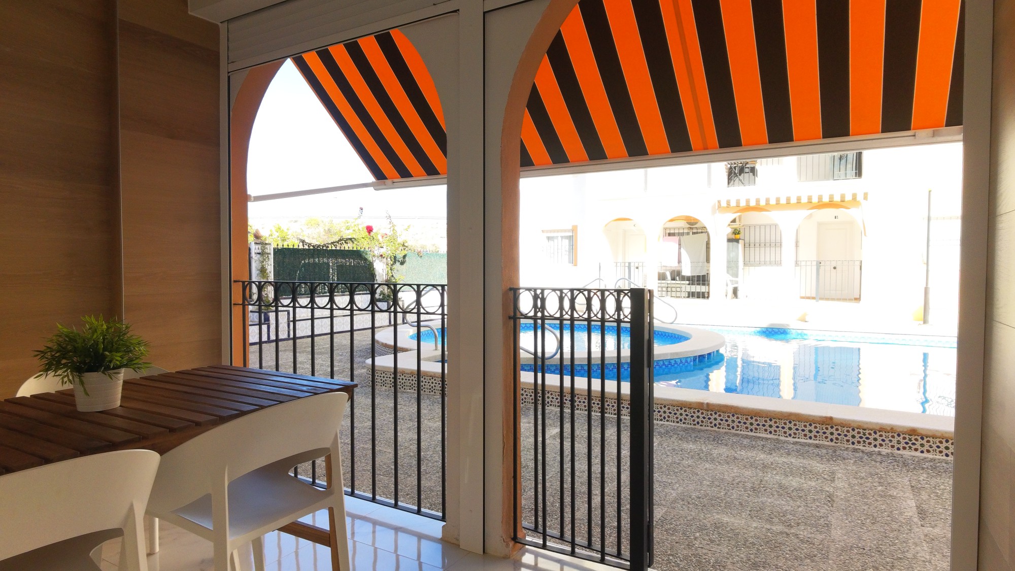 شقة للبيع في Torrevieja
