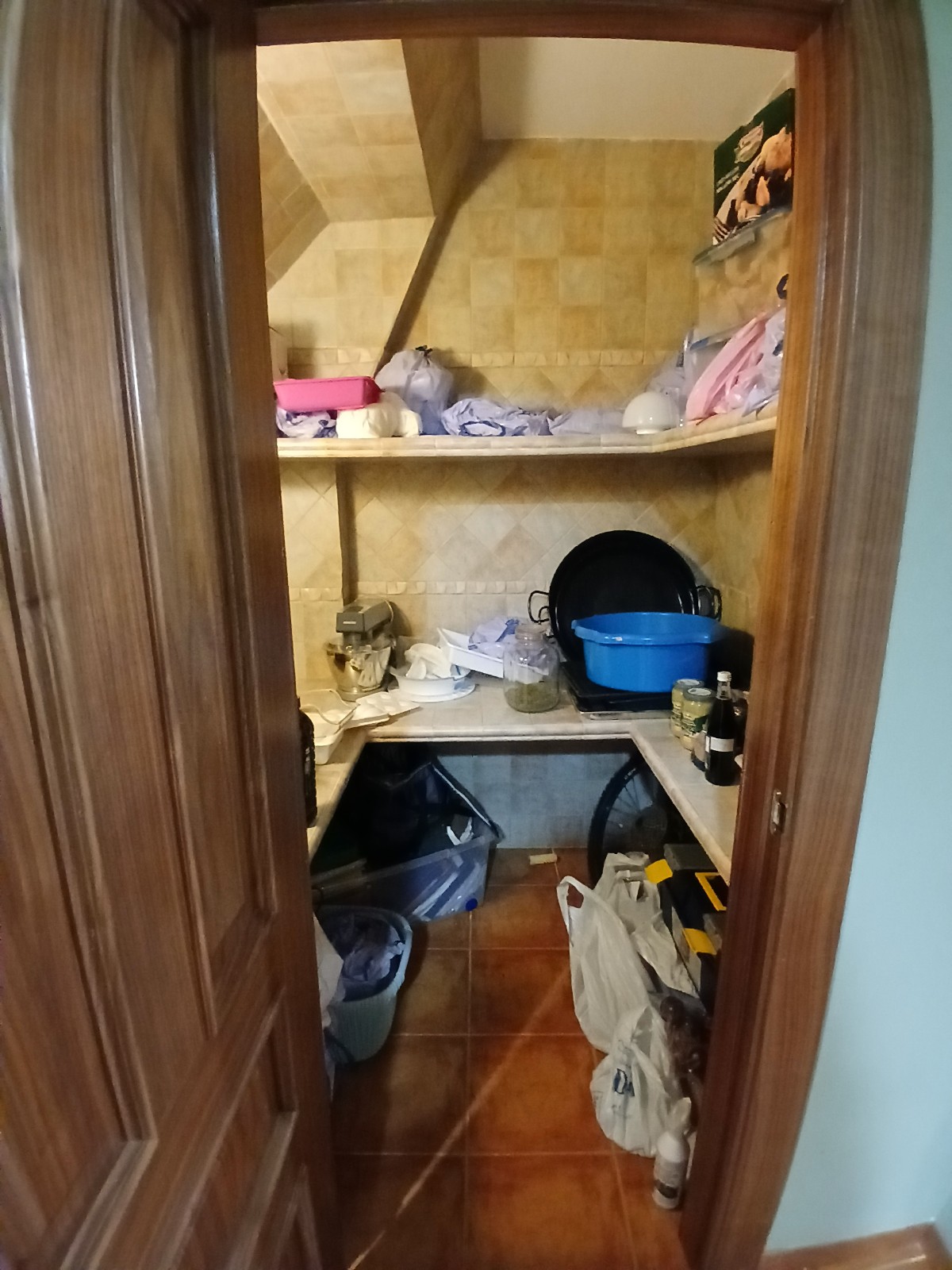 Dům v prodeji in Elda