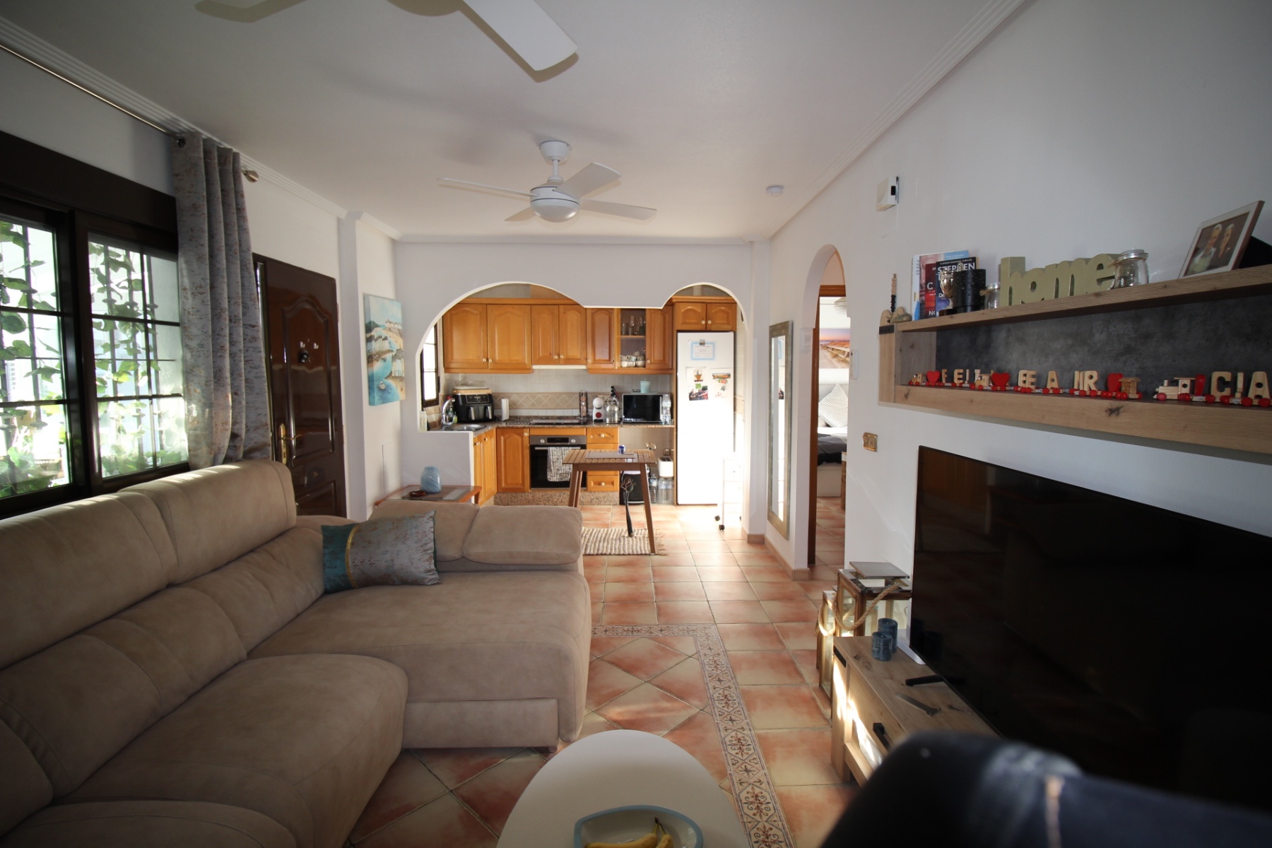 Villa en venta en Hondón de las Nieves