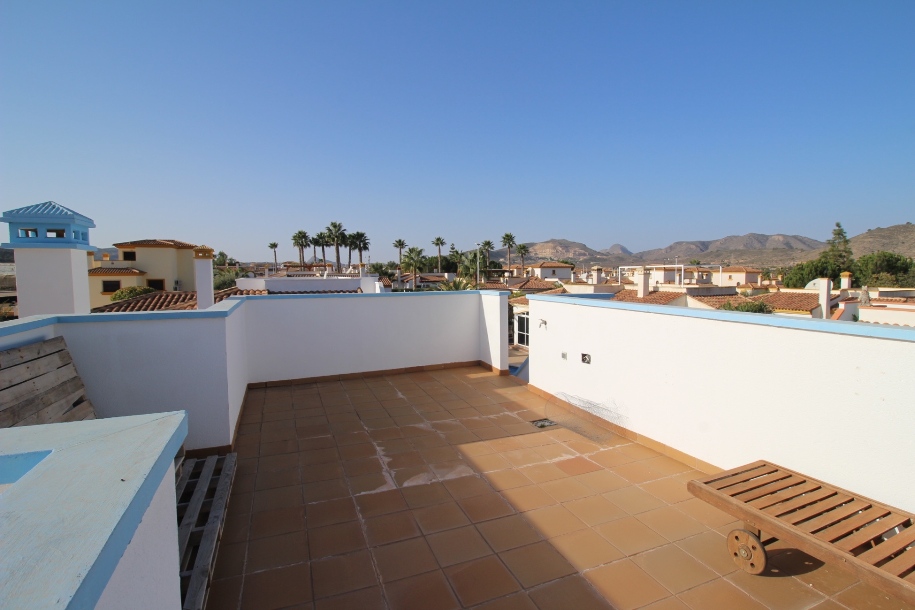 Villa en venta en Hondón de las Nieves
