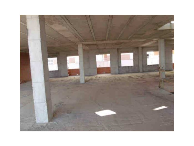 Edificio en venta en Los Montesinos