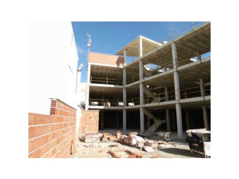 Edificio en venta en Los Montesinos